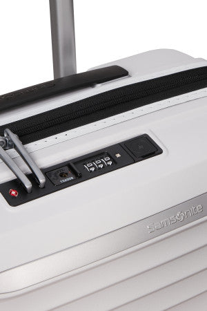 Samsonite Upscape Spinner 55/20 EXP (Cloud White)